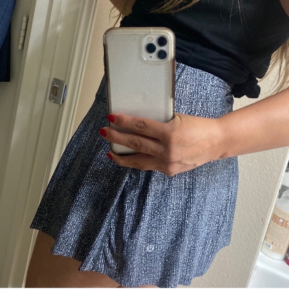 Lululemon Lost In Pace Skirt (Tall) (15") size 10
Air Time White Black - Picture 4 of 13